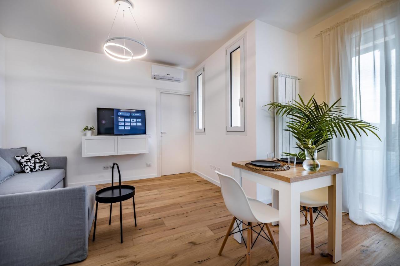 Apartamento Yid Penthouse Design Apt Novoli