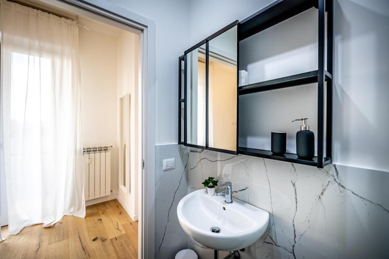 Yid Penthouse Design Apt Novoli Apartamento Florença